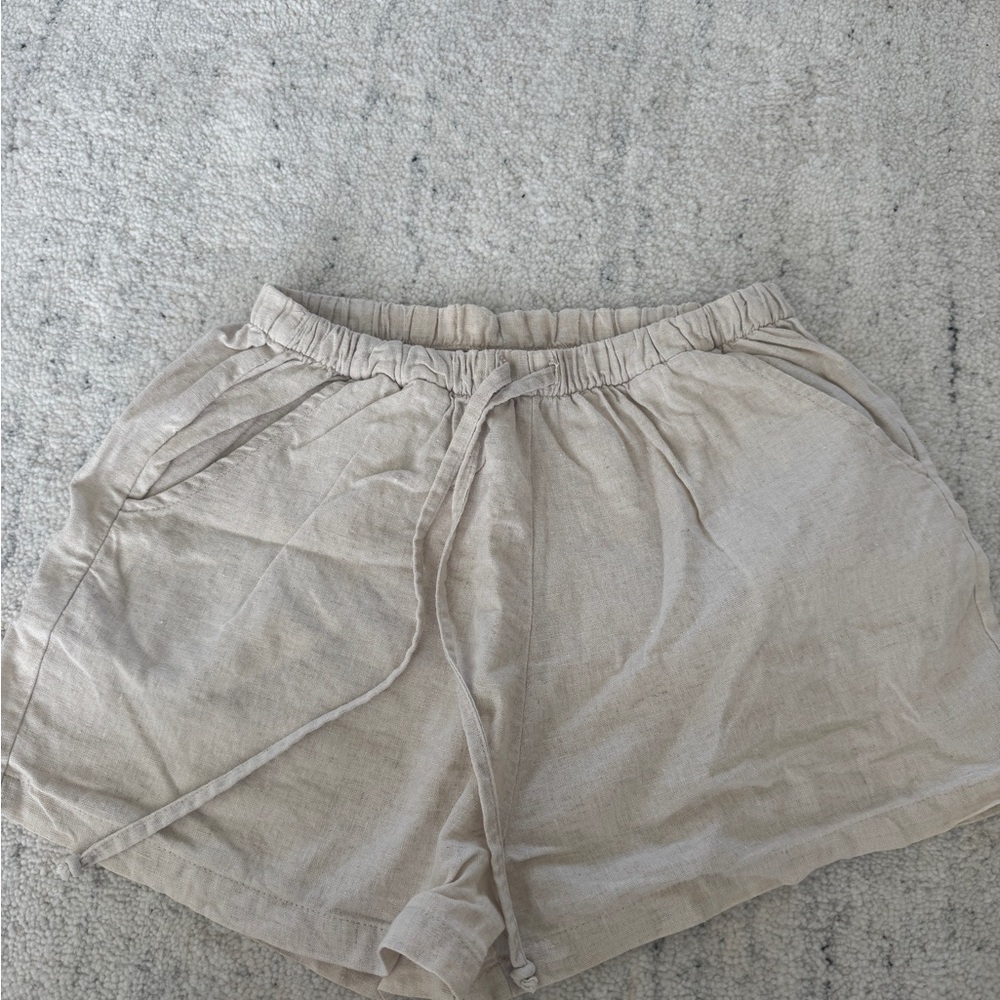 Beige Linen Women's Shorts